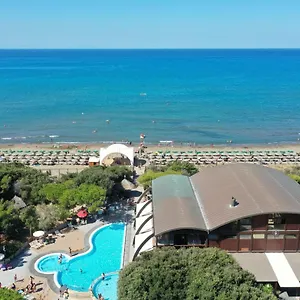 Rezort Canado Club Family Village
